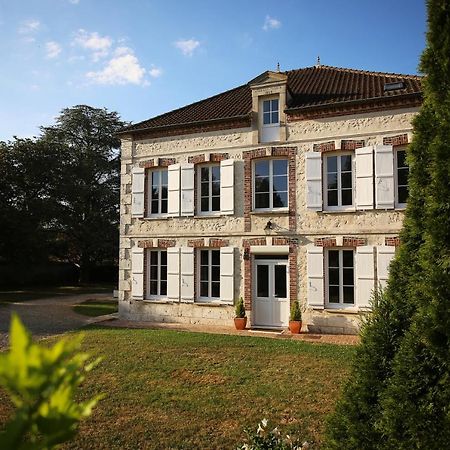 Gouaix Les Reves De Flamboin Bed & Breakfast エクステリア 写真